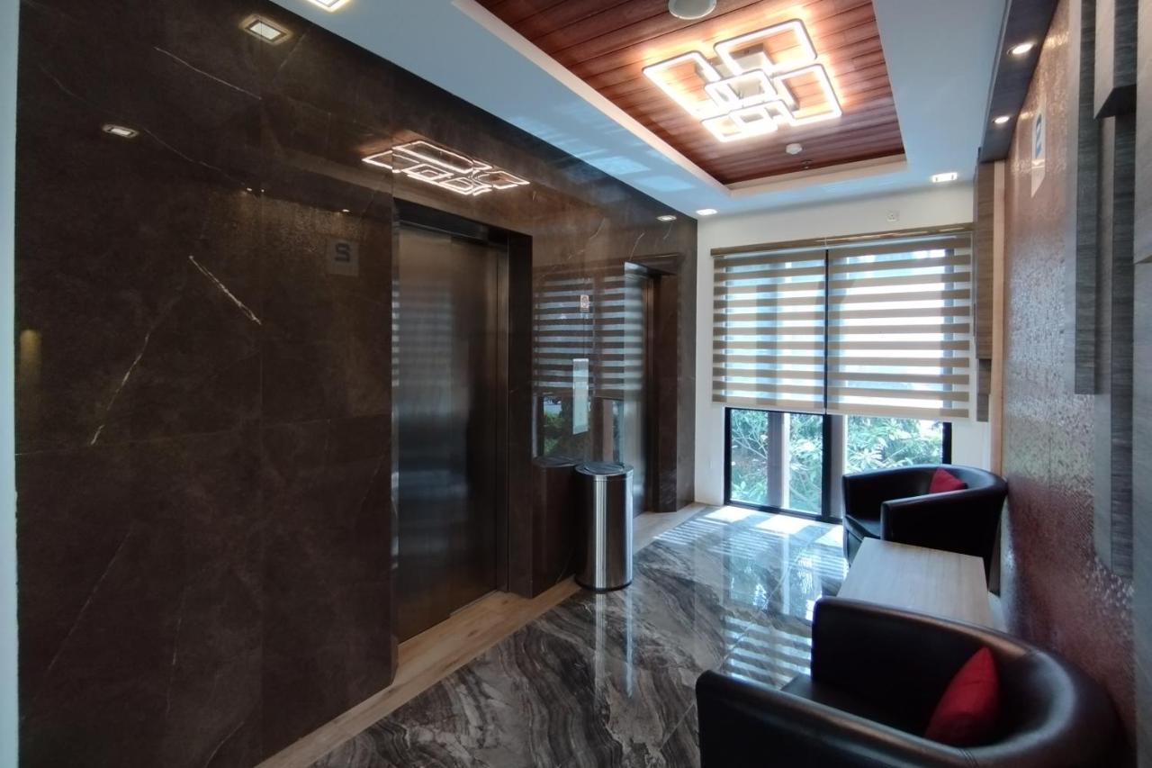Batam 1 Hotel Nagoya Extérieur photo